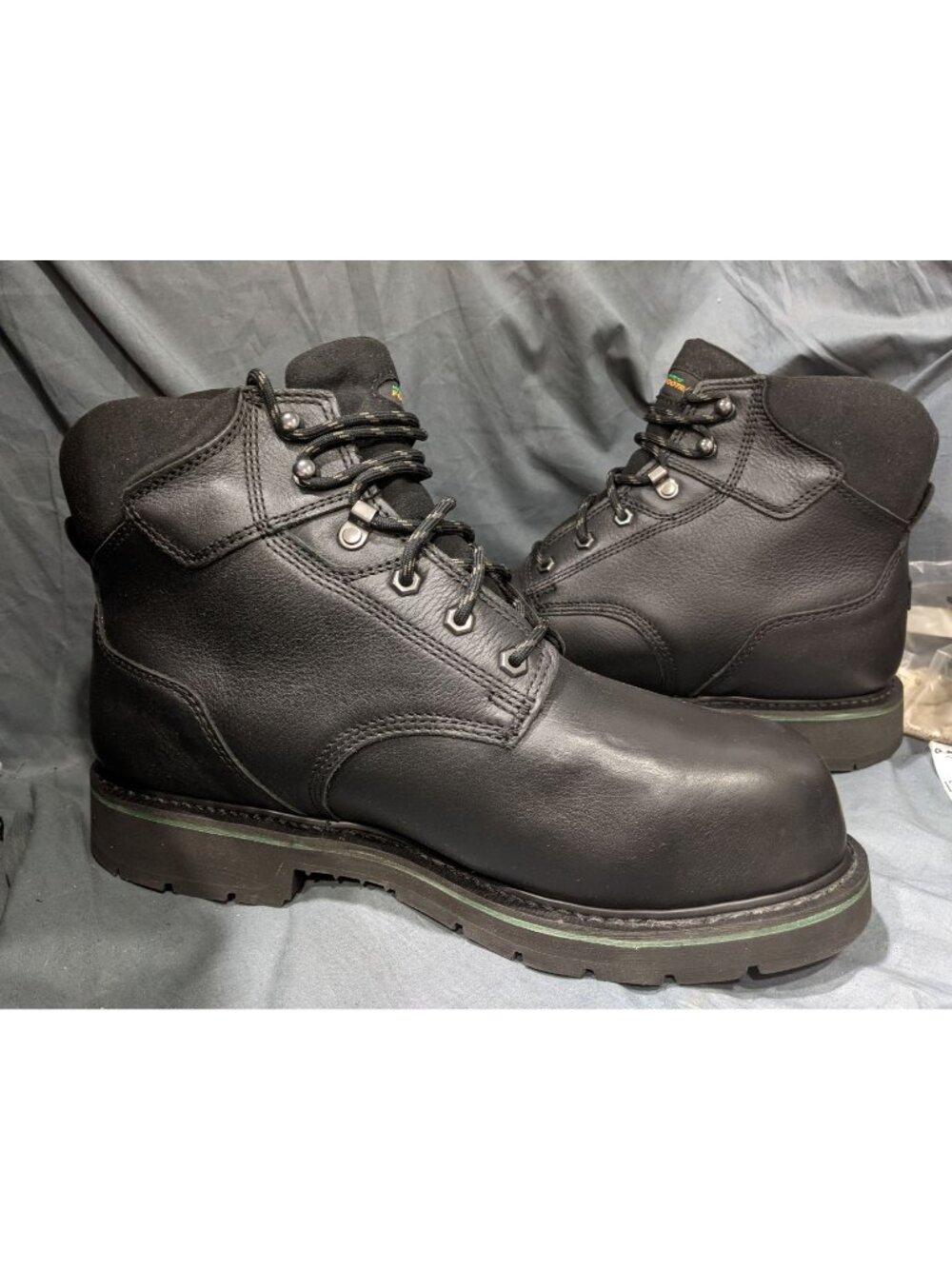 HYTEST Black Steel Toe, Size 11 Waterproof Unisex 6 Inch Boot NEW WITH BOX!